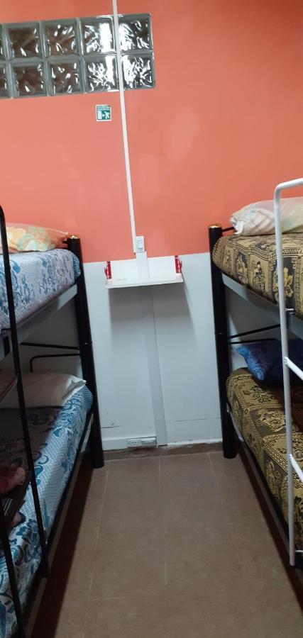 Hostel El Viajante Los Antiguos Luaran gambar