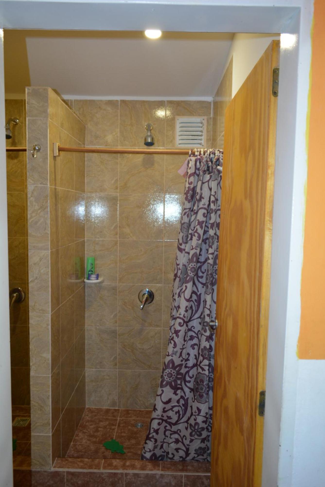 Hostel El Viajante Los Antiguos Luaran gambar